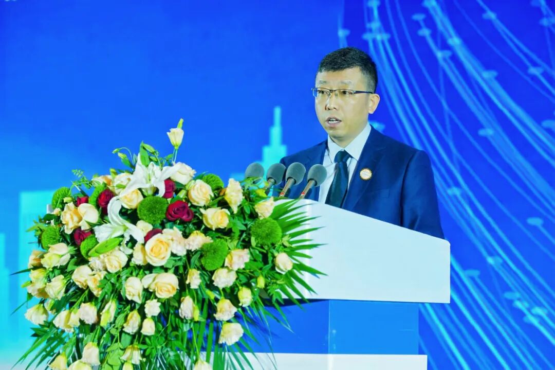 W020251110473339609790